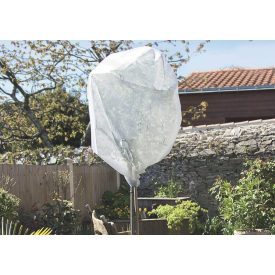 Wintertex 50 átteleltető növénytakaró, fátyolfólia, 1,6 x 5 m, fehér, 50 g/m2    Wintertex 50 átteleltető növénytakaró, fátyolfólia, 1,6 x 5 m, fehér, 50 g/m2